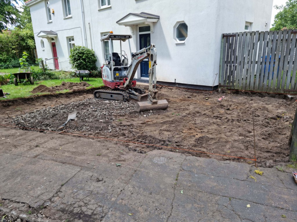 This is a photo of a dig out being carried out by Gravesend Driveways in preparation for a block paving driveway